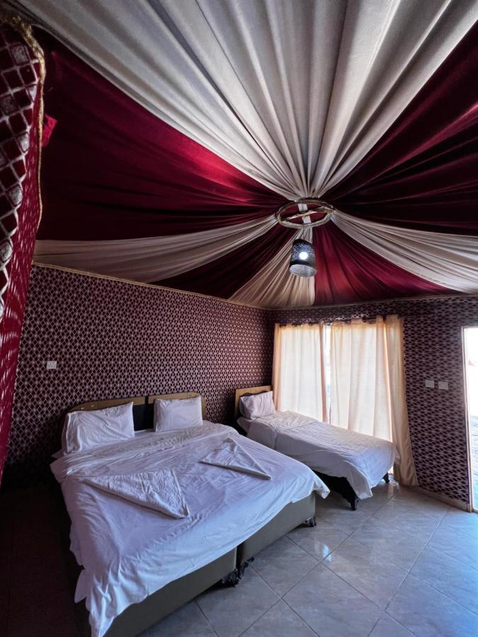 Al Dahia Luxury Camp Hotell Wadi Rum Eksteriør bilde